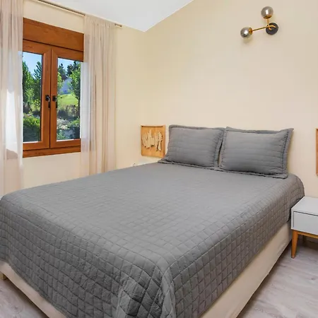Air Maritime Sani Luxury Apartment *